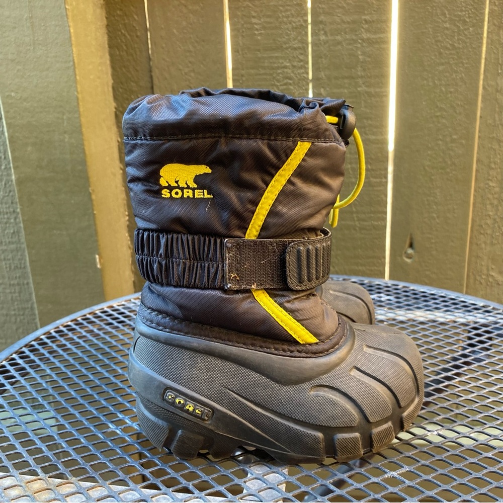 Sorel Black and Yellow Toddler Snow Boots